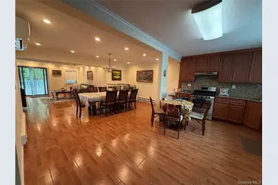 8 Peter Way, Kiamesha Lake, NY 12751 - Photo 6