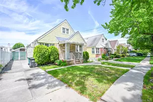 157-11 26th Ave, Flushing, NY 11354 - Photo 2
