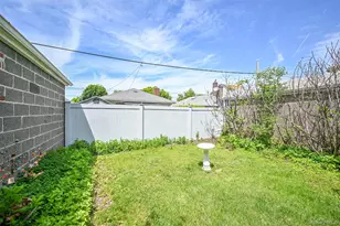 157-11 26th Ave, Flushing, NY 11354 - Photo 6