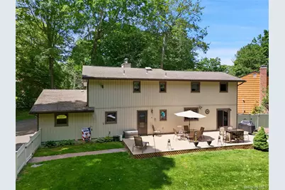 90 Timberlane Court, Yorktown Heights, NY 10598 - Photo 6
