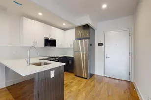 138-28 Queens Blvd, Briarwood, NY 11435 - Photo 12