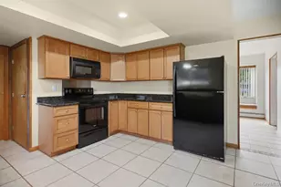 110 Tarpon Ave, Medford, NY 11763 - Photo 16