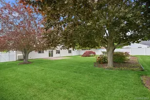 110 Tarpon Ave, Medford, NY 11763 - Photo 28