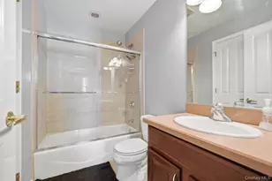 114 Crystal Hill Dr, Pomona, NY 10970 - Photo 20