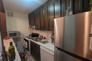 30 Pearsall Ave N, Glen Cove, NY 11542 - Photo 4