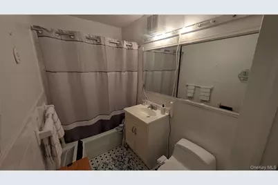 30 Pearsall Avenue N #3P, Glen Cove, NY 11542 - Photo 10