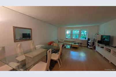 30 Pearsall Avenue N #3P, Glen Cove, NY 11542 - Photo 6