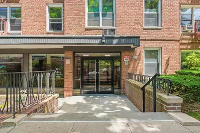 68-15 Selfridge Street #4F, Forest Hills, NY 11375 - Photo 2