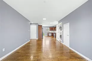 102-05 Davenport Ct, Howard Beach, NY 11414 - Photo 8