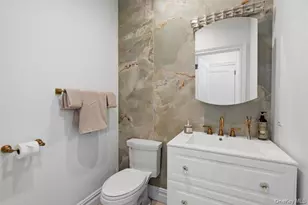 23 Woodbury Rd, Woodbury, NY 11797 - Photo 16