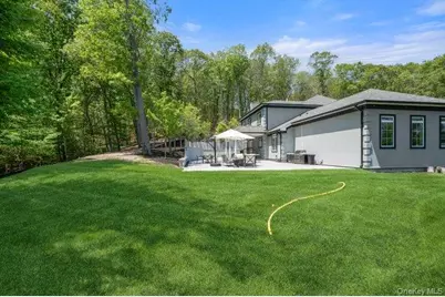 23 Woodbury Road, Woodbury, NY 11797 - Photo 44