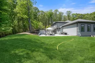 23 Woodbury Rd, Woodbury, NY 11797 - Photo 44