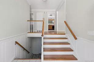 835 Shore Acres Dr, Mamaroneck, NY 10543 - Photo 4