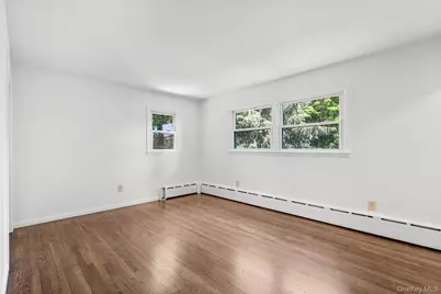 14 Jones Place, White Plains, NY 10606 - Photo 22