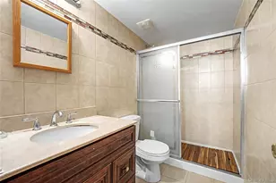 246-12 Cambria Ave, Little Neck, NY 11362 - Photo 26