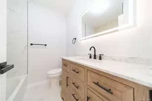8 Spector Ln, Plainview, NY 11803 - Photo 10