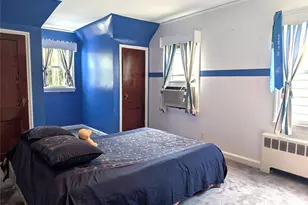 164-11 67th Ave, Fresh Meadows, NY 11365 - Photo 8