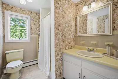 12 Wayne Court, Westhampton, NY 11977 - Photo 20