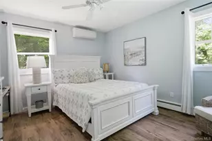 12 Wayne Ct, Westhampton, NY 11977 - Photo 16