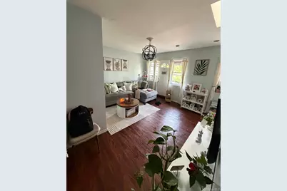 9550 112th Street, Richmond Hill, NY 11419 - Photo 2