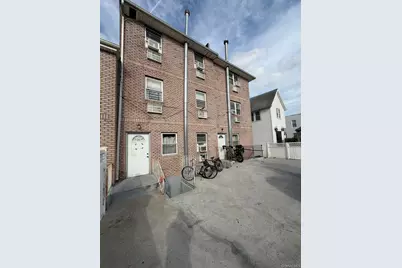 9550 112th Street, Richmond Hill, NY 11419 - Photo 10