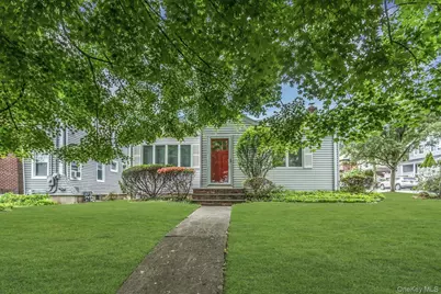 1 Coles, Glen Cove, NY 11542 - Photo 2