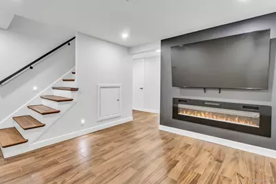 1 Coles, Glen Cove, NY 11542 - Photo 16