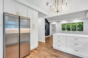 1 Coles, Glen Cove, NY 11542 - Photo 10