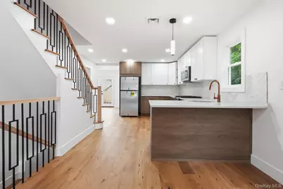 2532 Washington Avenue, Oceanside, NY 11572 - Photo 10