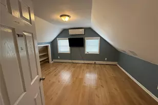 65 Morning Glory Rd, Levittown, NY 11756 - Photo 14