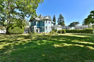 101 Wallace St, Freeport, NY 11520 - Photo 30