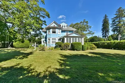 101 Wallace Street, Freeport, NY 11520 - Photo 36