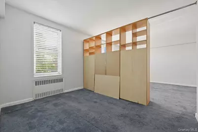 100 Brooklyn Avenue #4V, Freeport, NY 11520 - Photo 20