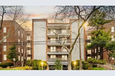 100 Brooklyn Avenue #4V, Freeport, NY 11520 - Photo 4