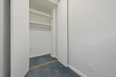 100 Brooklyn Avenue #4V, Freeport, NY 11520 - Photo 22