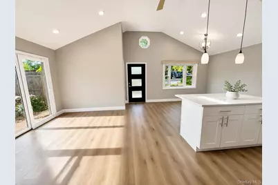 30 Harding Road, Ronkonkoma, NY 11779 - Photo 6