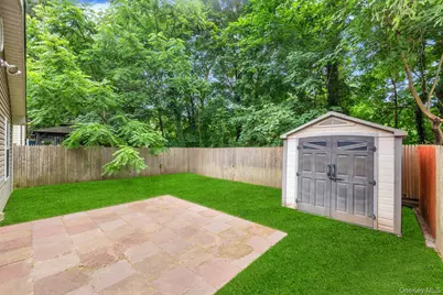 30 Harding Road, Ronkonkoma, NY 11779 - Photo 24