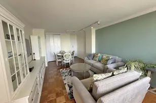 269-10 Grand Central Pkwy, Floral Park, NY 11005 - Photo 6