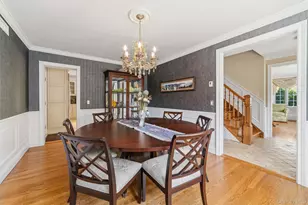 185 Old Wilmot Rd, Scarsdale, NY 10583 - Photo 12