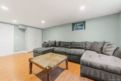 185 Old Wilmot Road, Scarsdale, NY 10583 - Photo 44