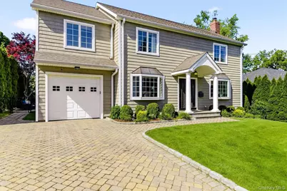 185 Old Wilmot Road, Scarsdale, NY 10583 - Photo 2