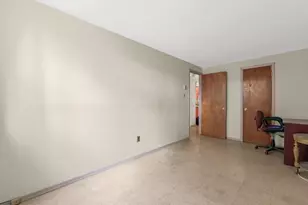 145-14 Rockaway Blvd, Jamaica, NY 11436 - Photo 8