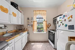 512 W 156th St, New York, NY 10032 - Photo 4