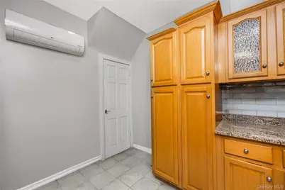 246 E 45th Street, Brooklyn, NY 11203 - Photo 12