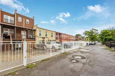 246 E 45th Street, Brooklyn, NY 11203 - Photo 26