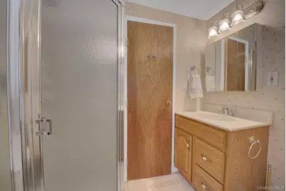 130 Abbey Street, Massapequa Park, NY 11762 - Photo 22