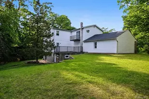 2 Troy Pl, Patterson, NY 12563 - Photo 4