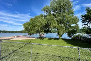 2 Troy Pl, Patterson, NY 12563 - Photo 40