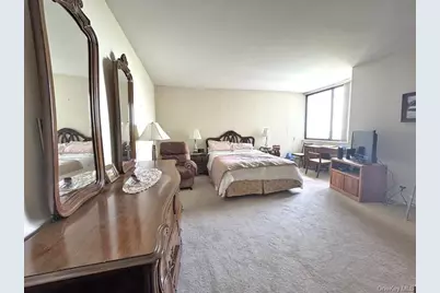 271-10 Grand Central Parkway #16S, Floral Park, NY 11005 - Photo 10