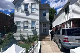 188-11 Dunkirk Dr, Saint Albans, NY 11412 - Photo 1